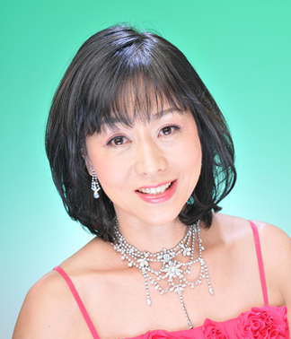 田中 梢<span>Kozue TANAKA</span>